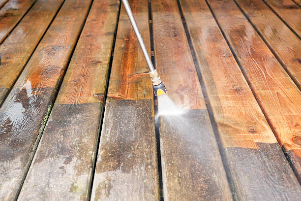 Garage Pressure Washing in Weston Lakes, TX